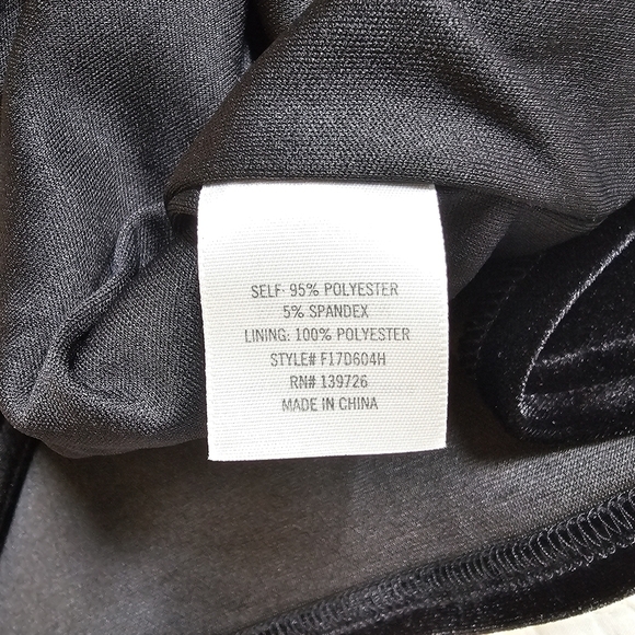 Francesca’s Velvet Embroidered Off Shoulder Homecoming Fit and Flare Party Dress - Picture 11 of 11